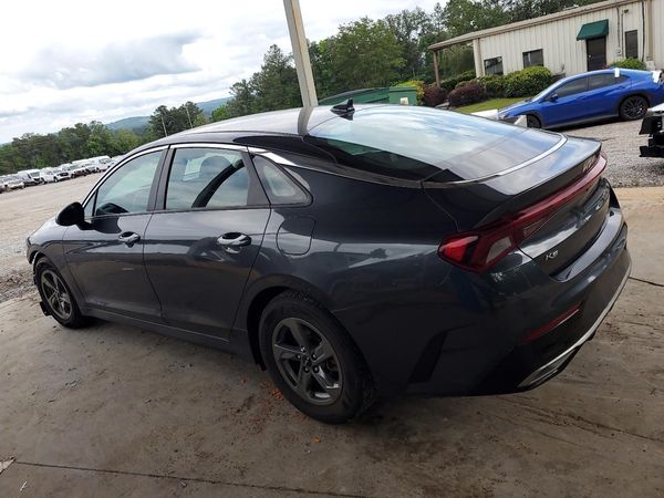 2022 KIA K5