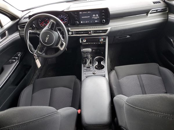 2022 KIA K5