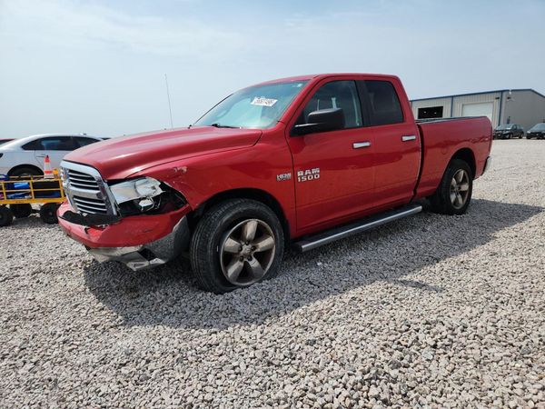 2016 RAM 1500 SLT