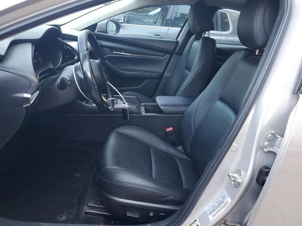 2022 MAZDA 3 Preferred Package