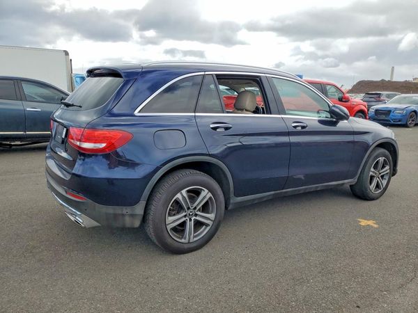 2019 MERCEDES-BENZ GLC