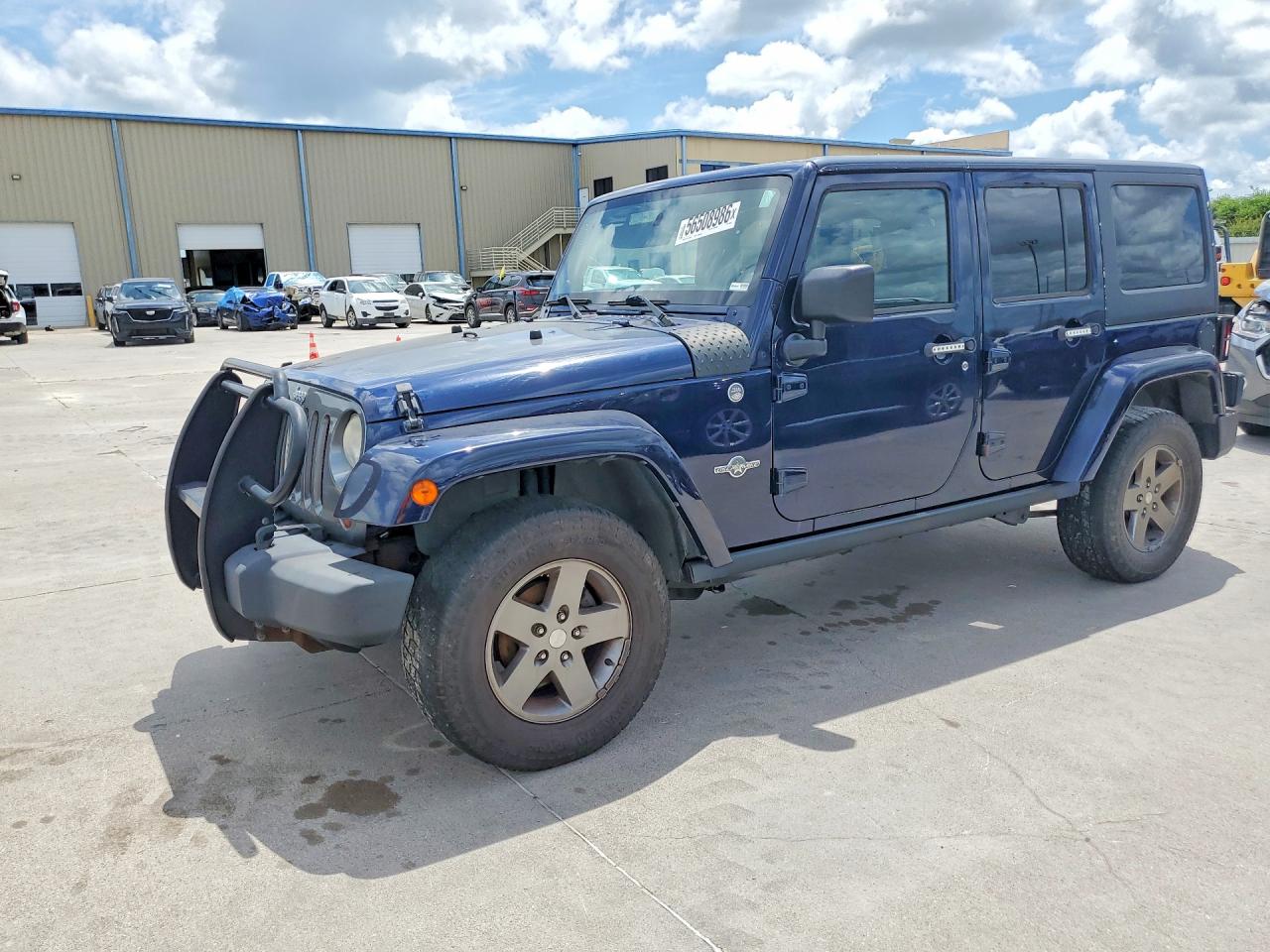 2013 JEEP WRANGLER Sport — Front 3/4