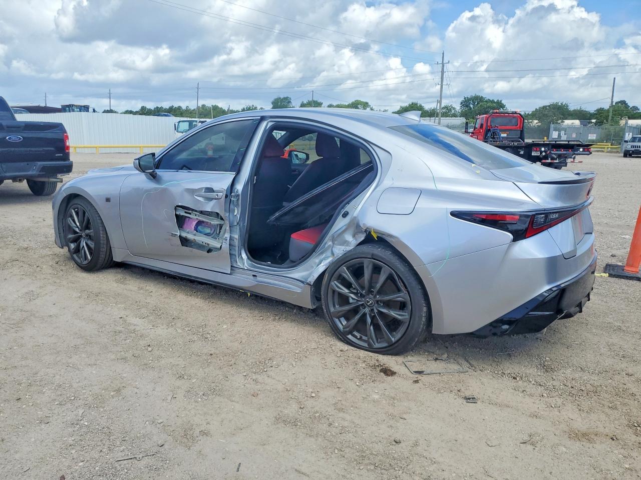 2025 LEXUS IS 350 350 F Sport Design