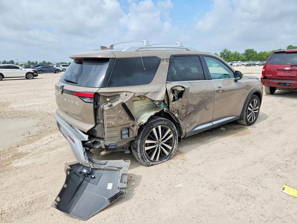 2023 NISSAN PATHFINDER