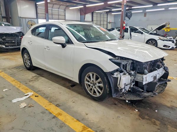 2016 MAZDA 3