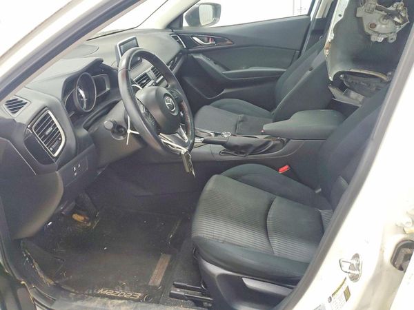 2016 MAZDA 3