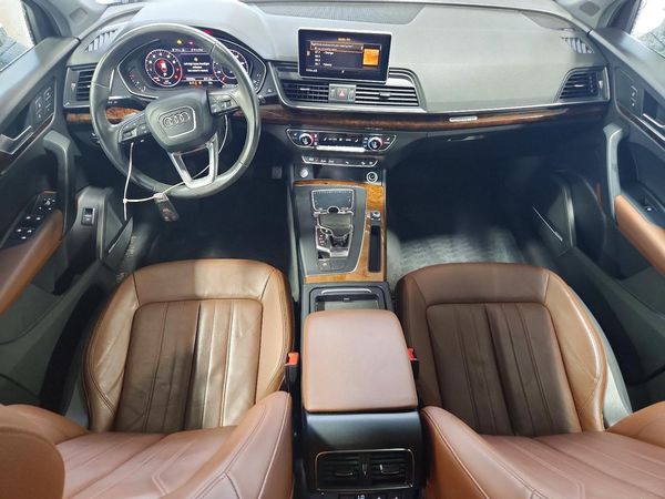 2018 AUDI Q5
