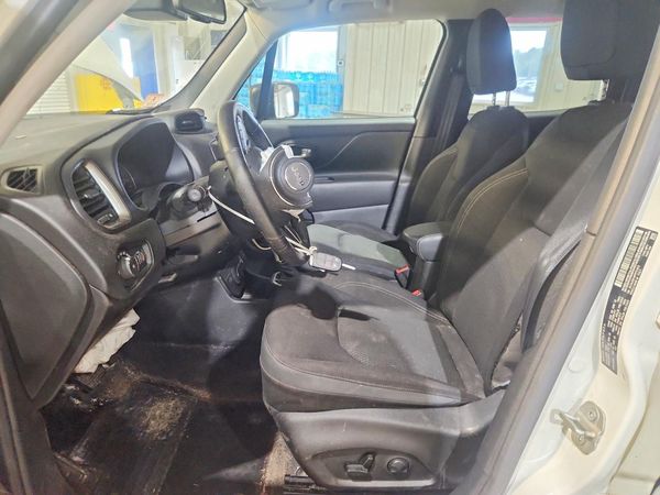 2023 JEEP RENEGADE LATITUDE 4X4