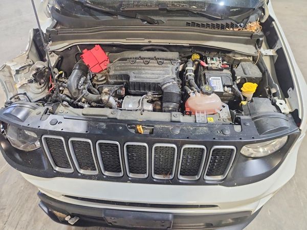 2023 JEEP RENEGADE LATITUDE 4X4