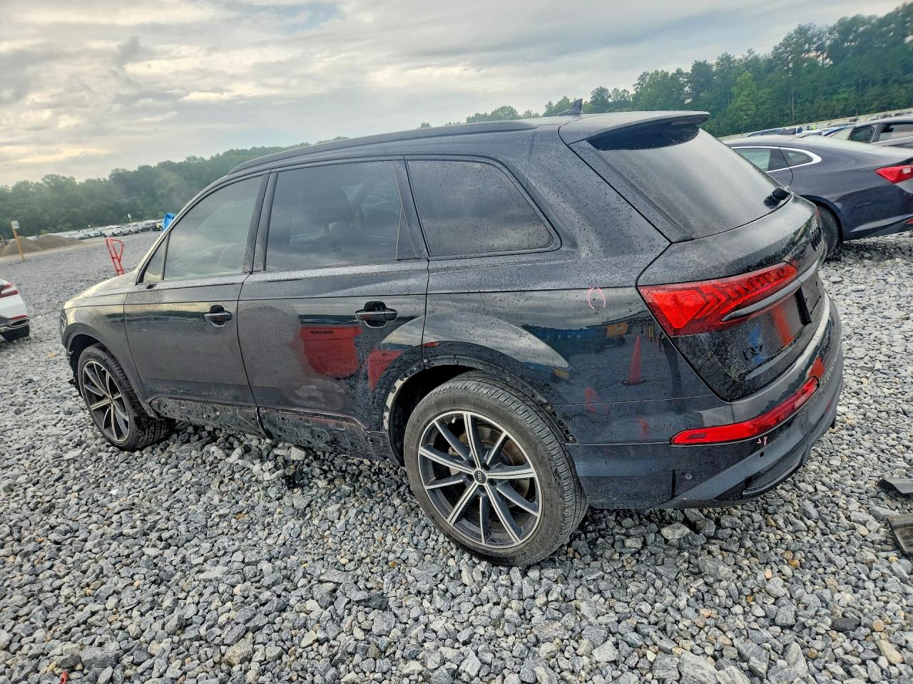 2023 AUDI Q7 quattro Premium Plus