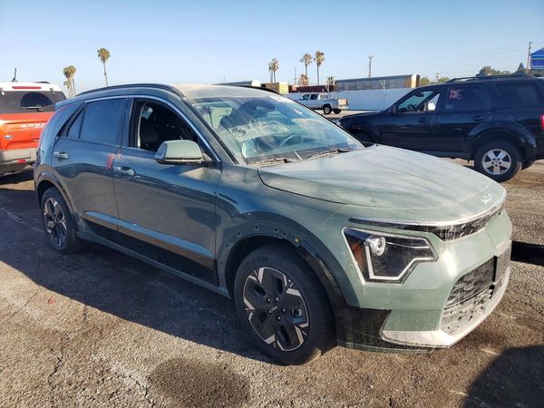 2025 KIA NIRO Wind
