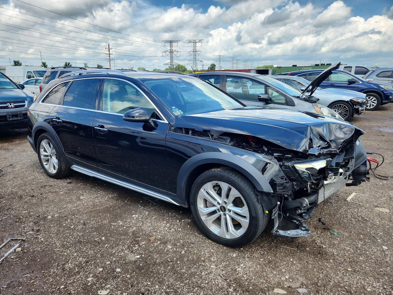 2023 AUDI A4 ALLROAD quattro Premium