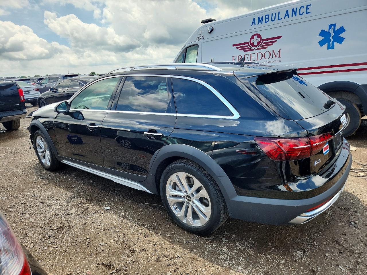 2023 AUDI A4 ALLROAD quattro Premium