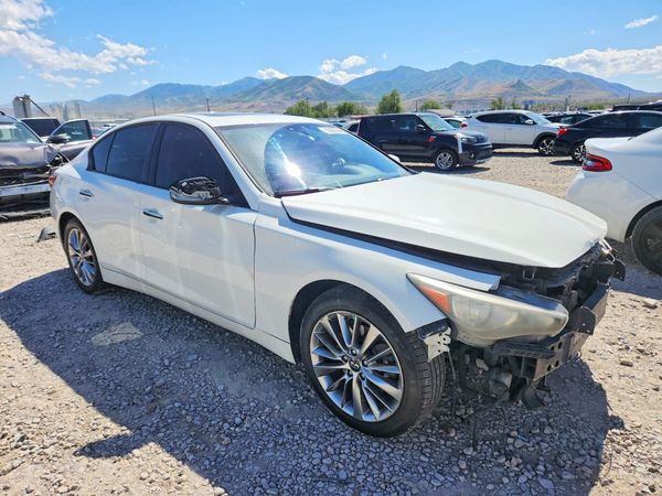 2018 INFINITI Q50