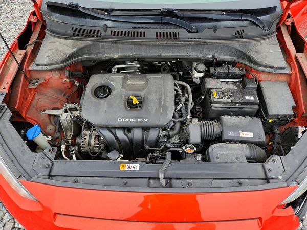 2019 HYUNDAI KONA SEL