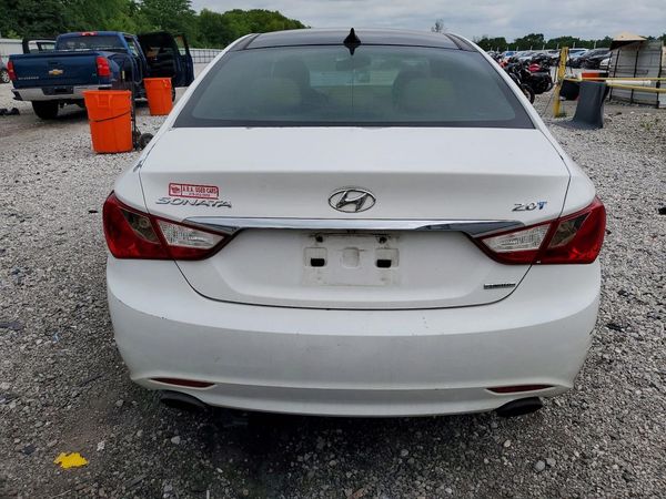 2013 HYUNDAI SONATA