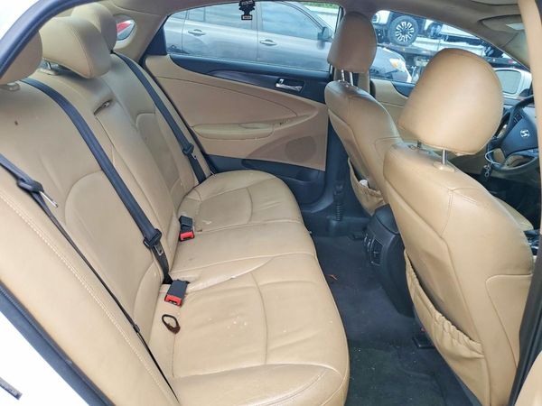 2013 HYUNDAI SONATA