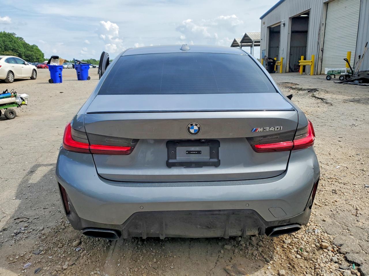 2025 BMW M340I