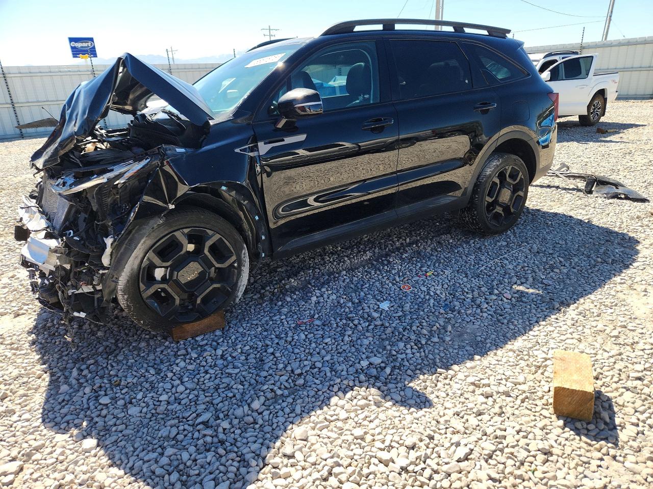 2025 KIA SORENTO EX; X-Line EX