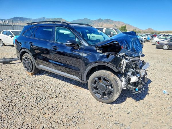 2025 KIA SORENTO EX; X-Line EX