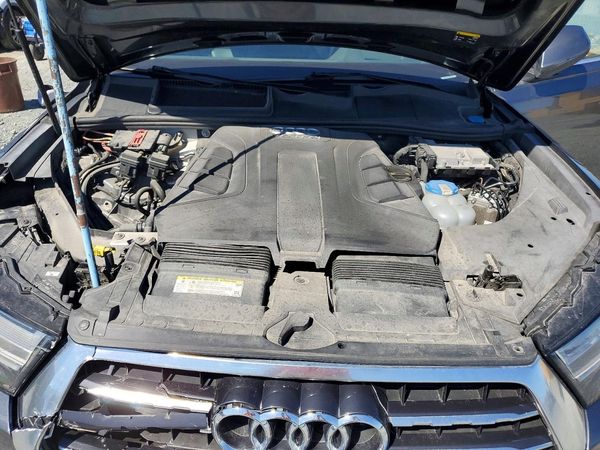 2017 AUDI Q7 S Line quattro Technik