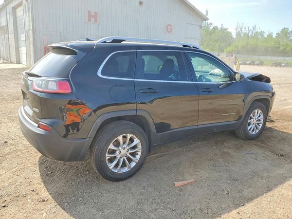 2019 JEEP CHEROKEE LATITUDE 4X4