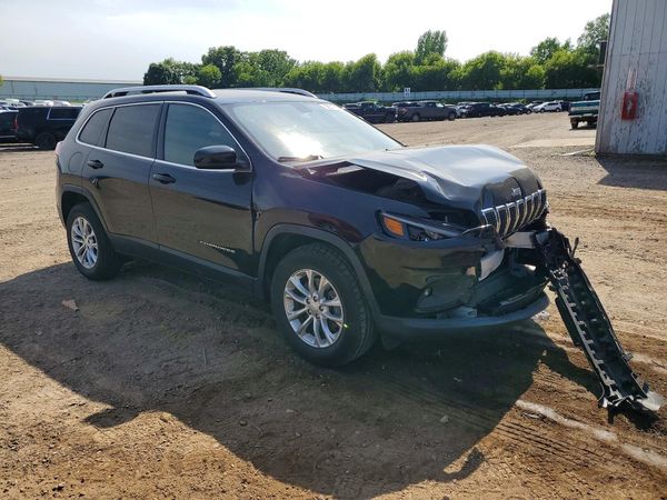 2019 JEEP CHEROKEE LATITUDE 4X4