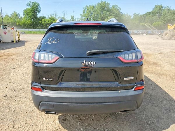 2019 JEEP CHEROKEE LATITUDE 4X4