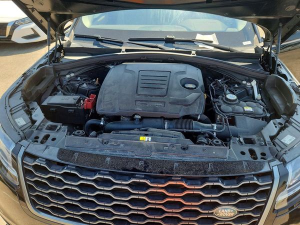 2019 LAND ROVER RANGE ROVER VELAR R-Dynamic SE
