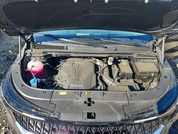 2026 KIA CARNIVAL LX, LXS — Engine bay