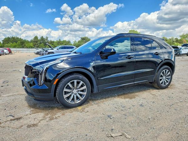 2019 CADILLAC XT4 Sport