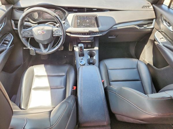 2019 CADILLAC XT4 Sport