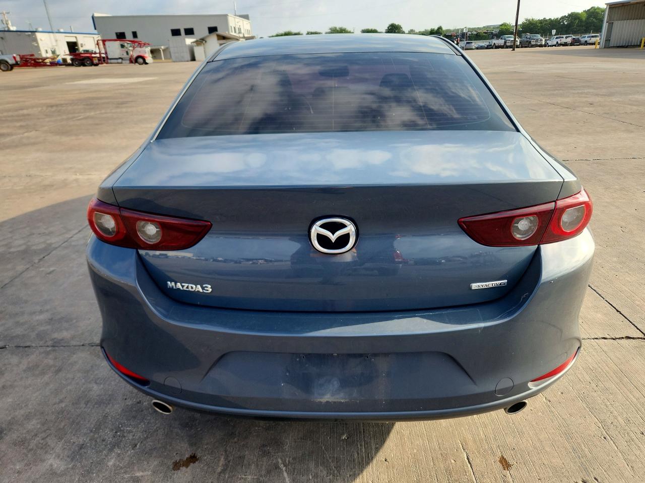 2022 MAZDA 3 Preferred Package