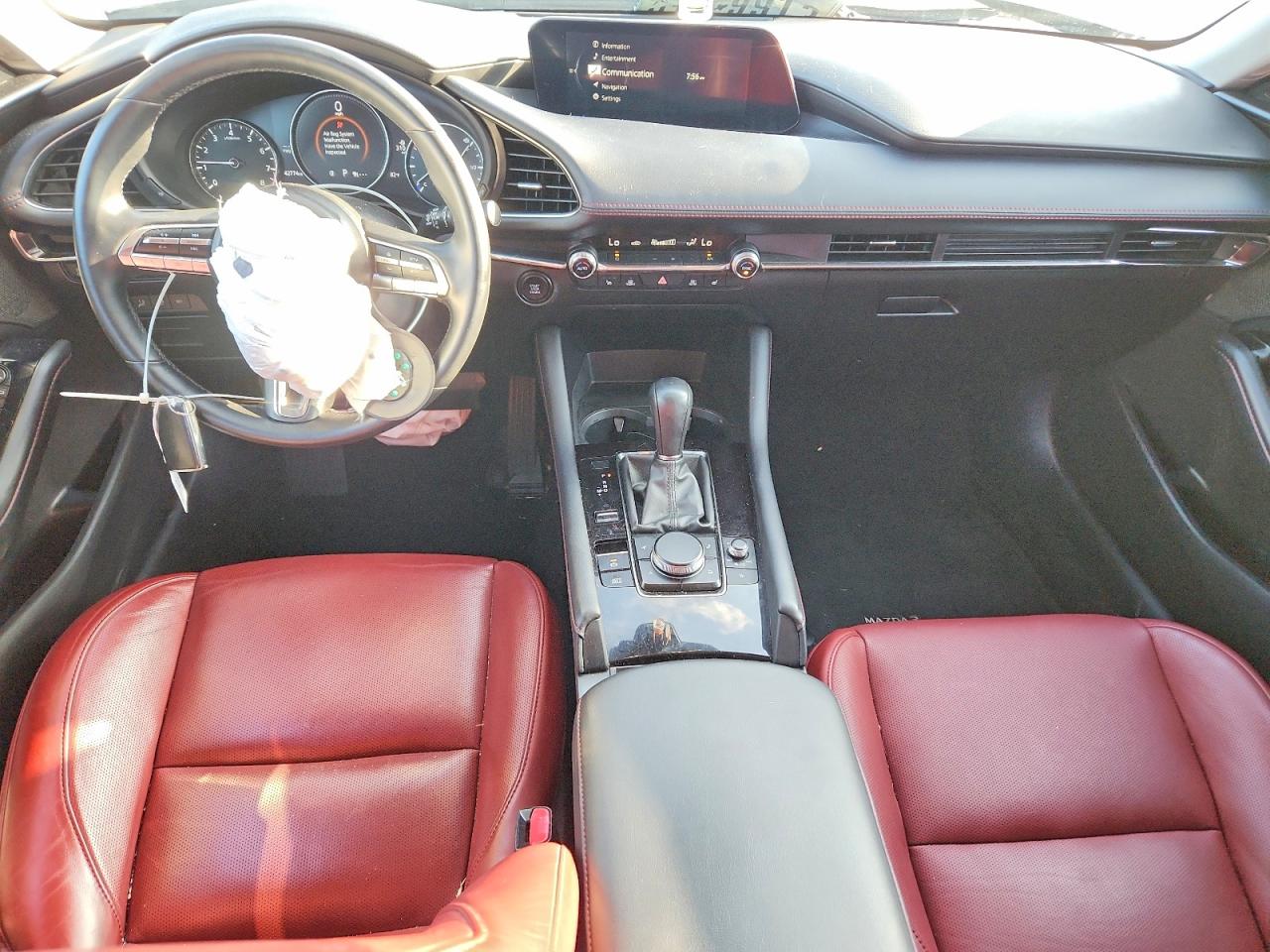 2022 MAZDA 3 Preferred Package
