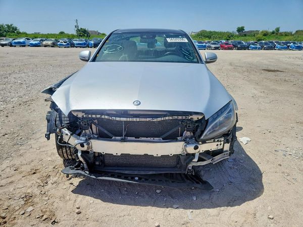 2016 MERCEDES-BENZ C C300-4M