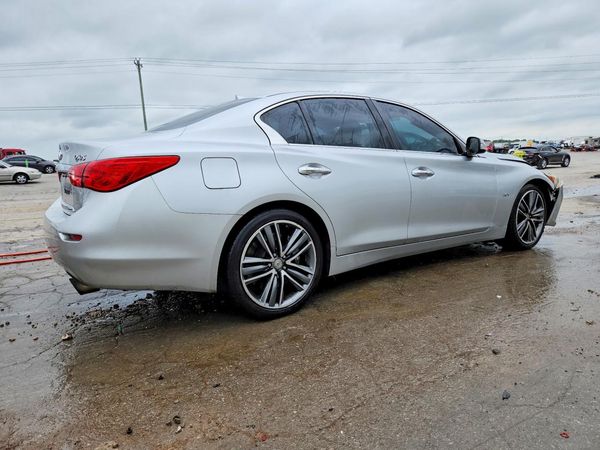 2017 INFINITI Q50