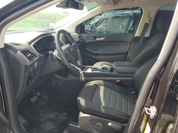 2021 FORD EDGE SE