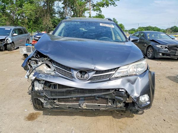 2015 TOYOTA RAV4 XLE (M Grade)