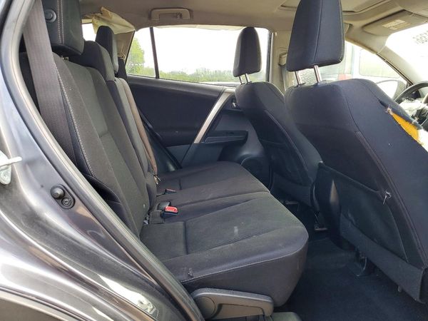 2015 TOYOTA RAV4 XLE (M Grade)