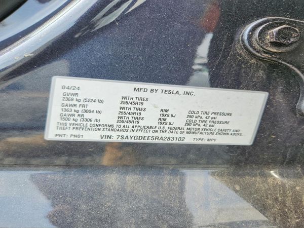 2024 TESLA MODEL Y