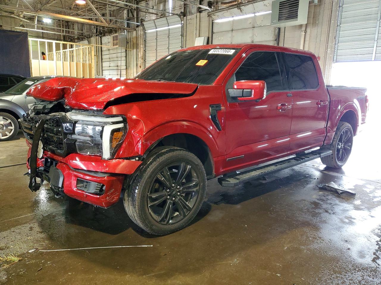 2025 FORD F150 Lariat — Front 3/4