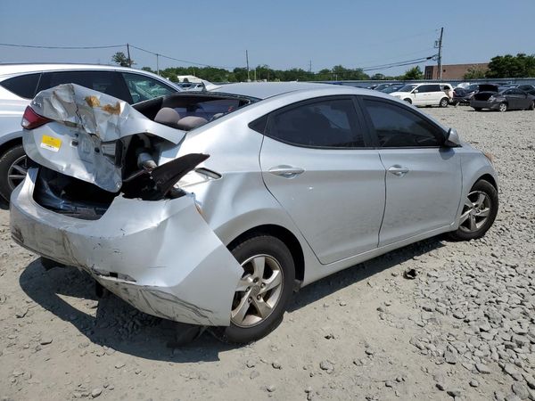 2015 HYUNDAI ELANTRA