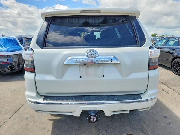 2021 TOYOTA 4RUNNER Limited