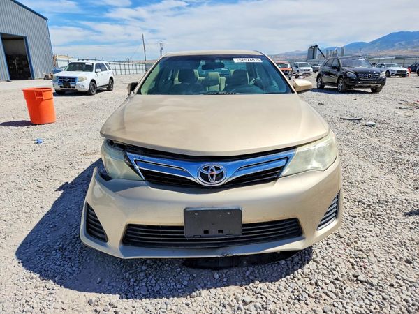 2012 TOYOTA CAMRY