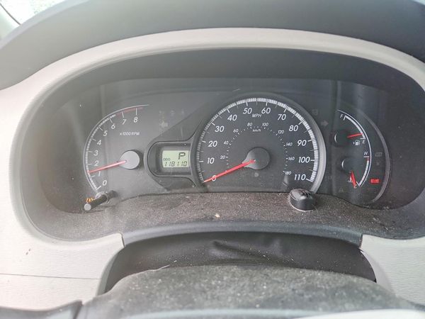 2012 TOYOTA SIENNA