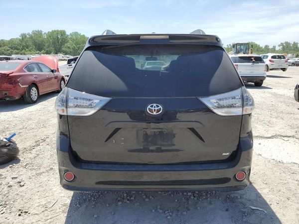 2015 TOYOTA SIENNA
