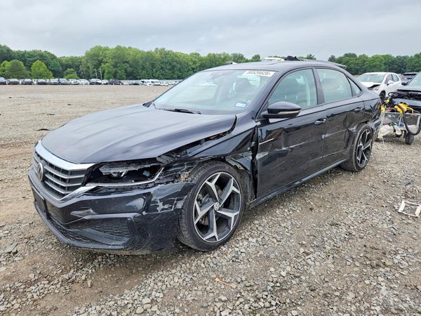 2020 VOLKSWAGEN PASSAT R-Line