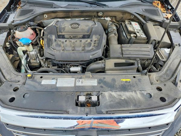 2020 VOLKSWAGEN PASSAT R-Line