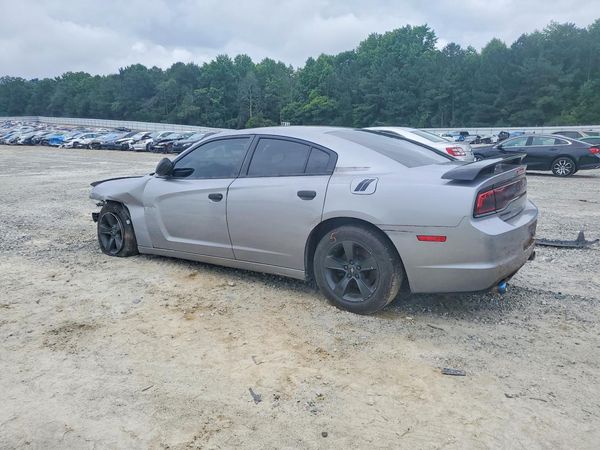 2014 DODGE CHARGER SE RWD