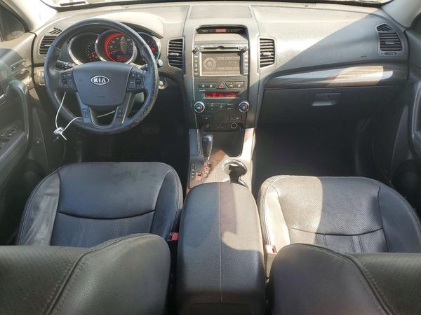 2013 KIA SORENTO